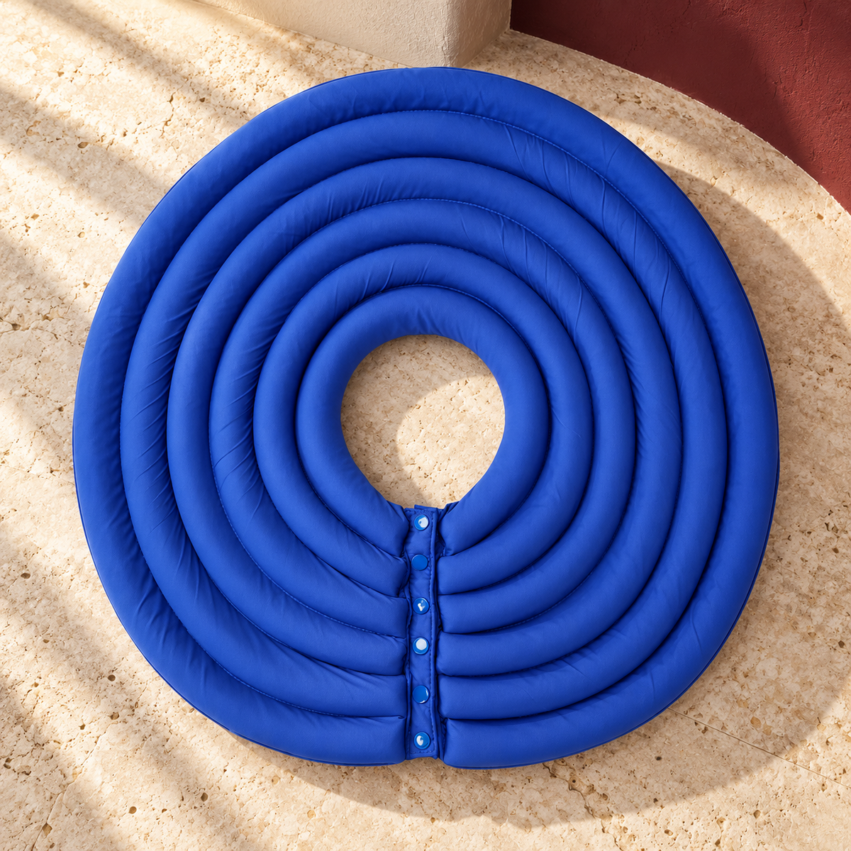 Blue layered soft recovery cone