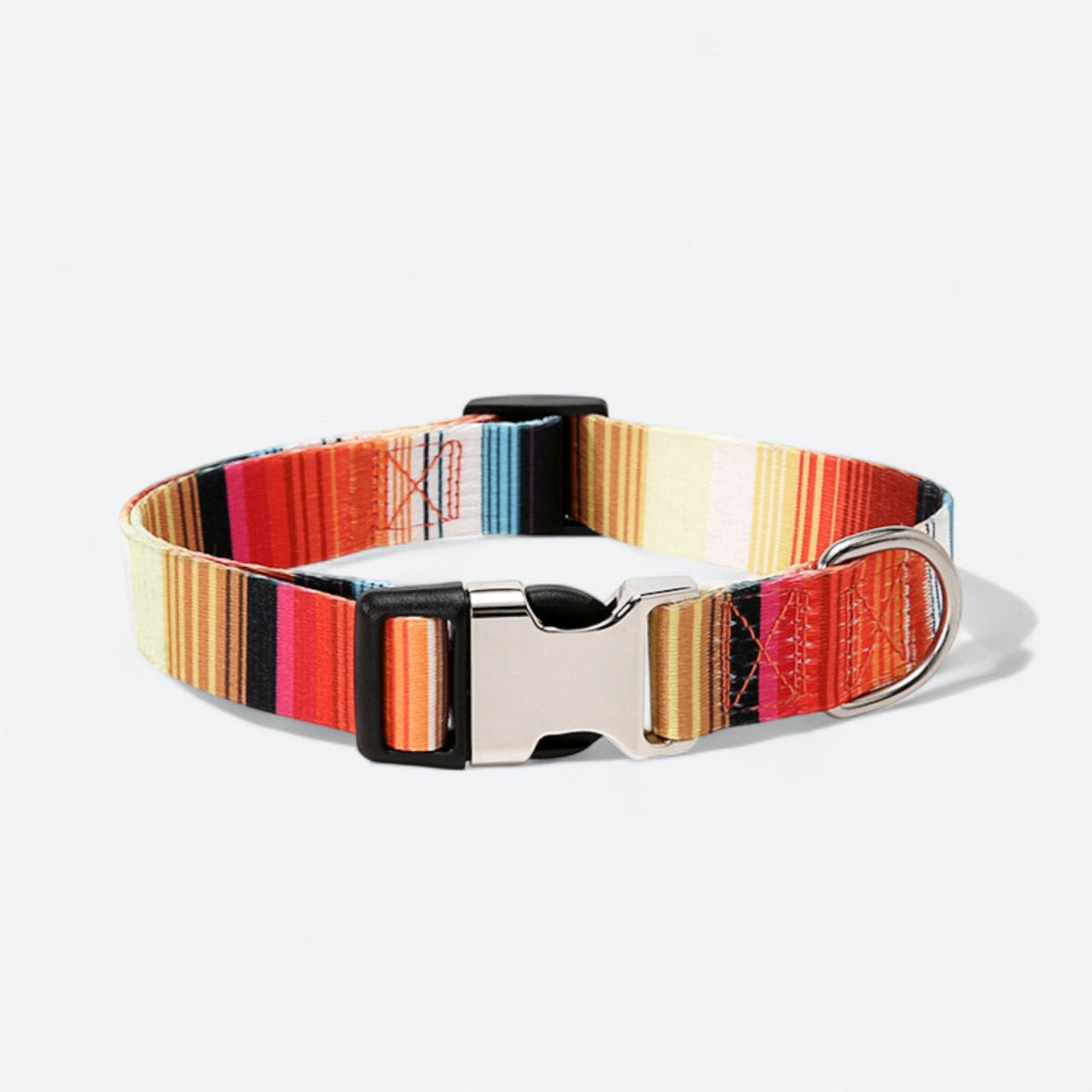 Geo-pattern dog collar and leash set