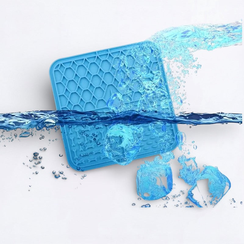 Healthy-Silicone-Dog-Licking-Pad.jpg