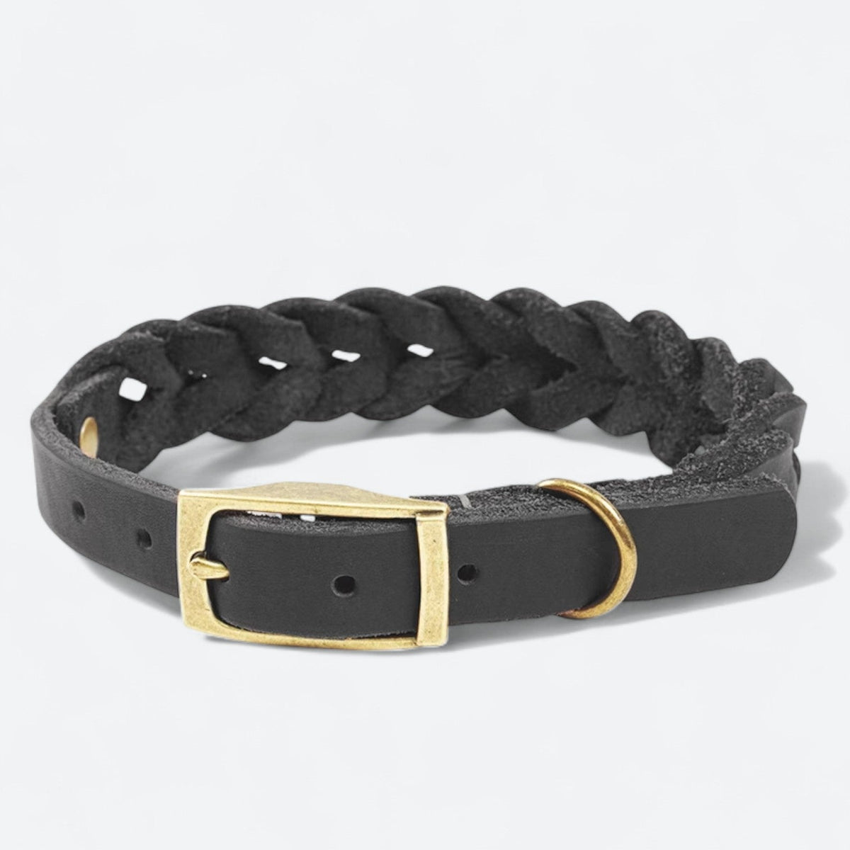Hand-woven leather dog collar