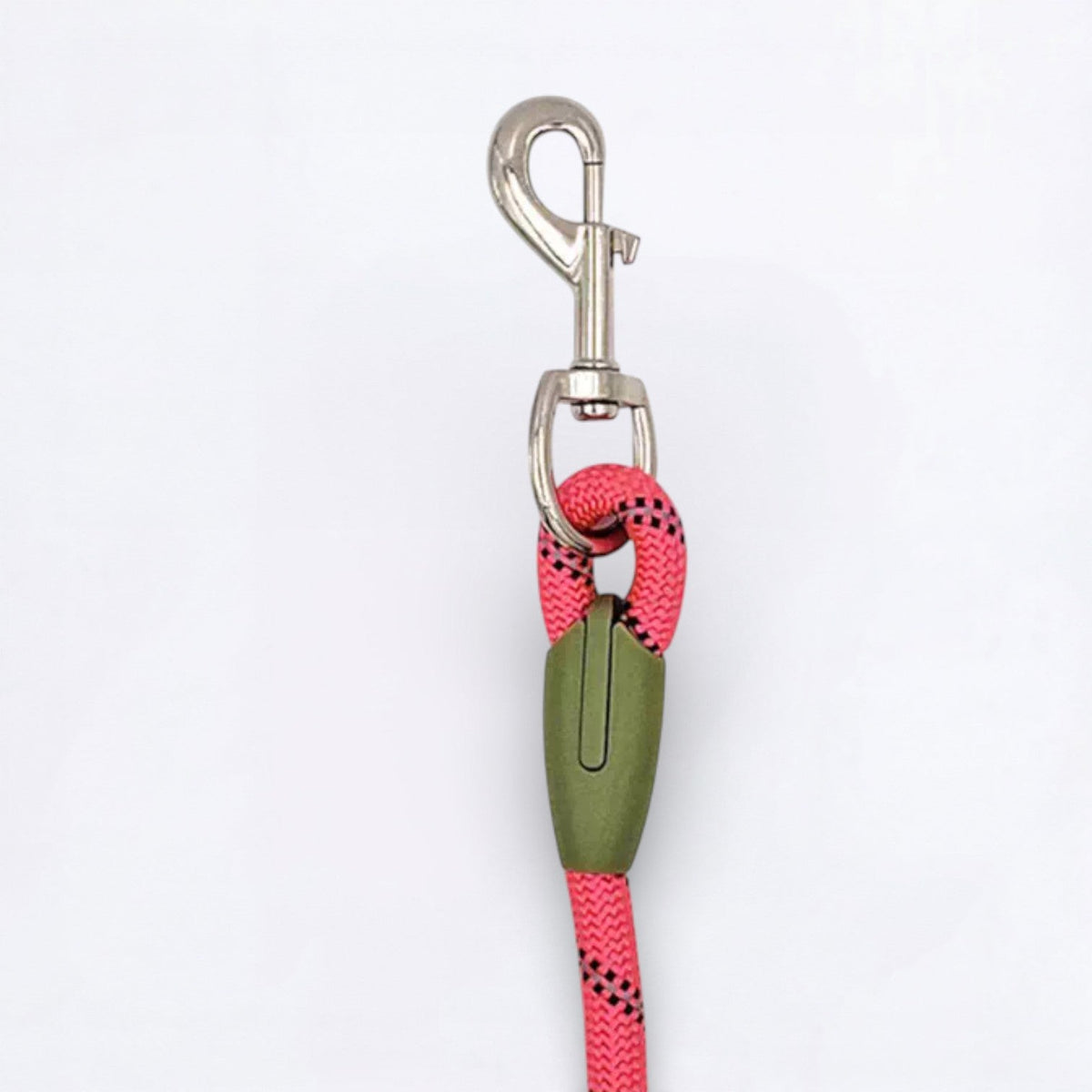 Reflective-Crossbody-Dog-Leash.jpg