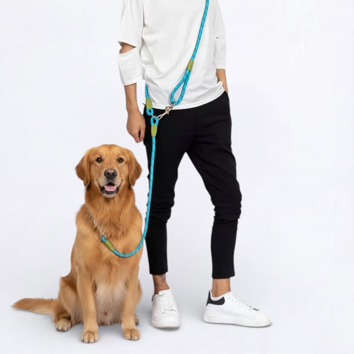 Reflective-Crossbody-Dog-Leash.jpg