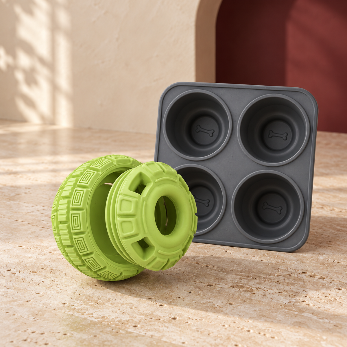 Rubber Treat Ball and Mould Set in Green, product detail