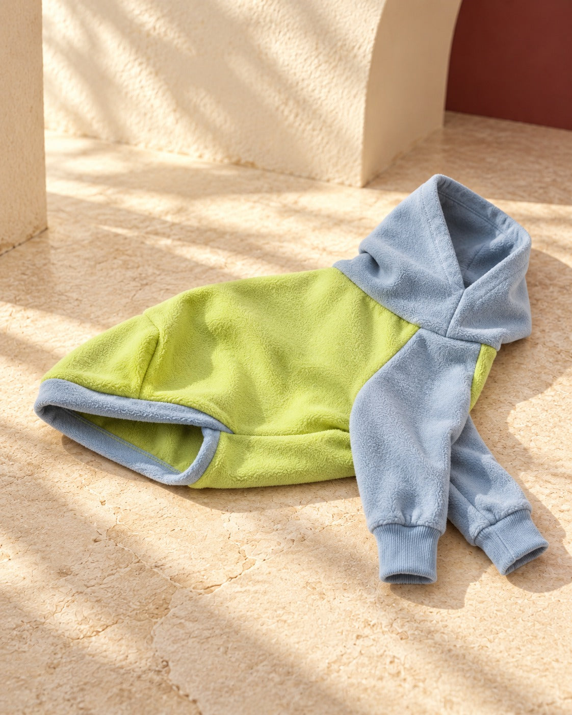 Lime & Blue Iggy Hoodie, garment detail