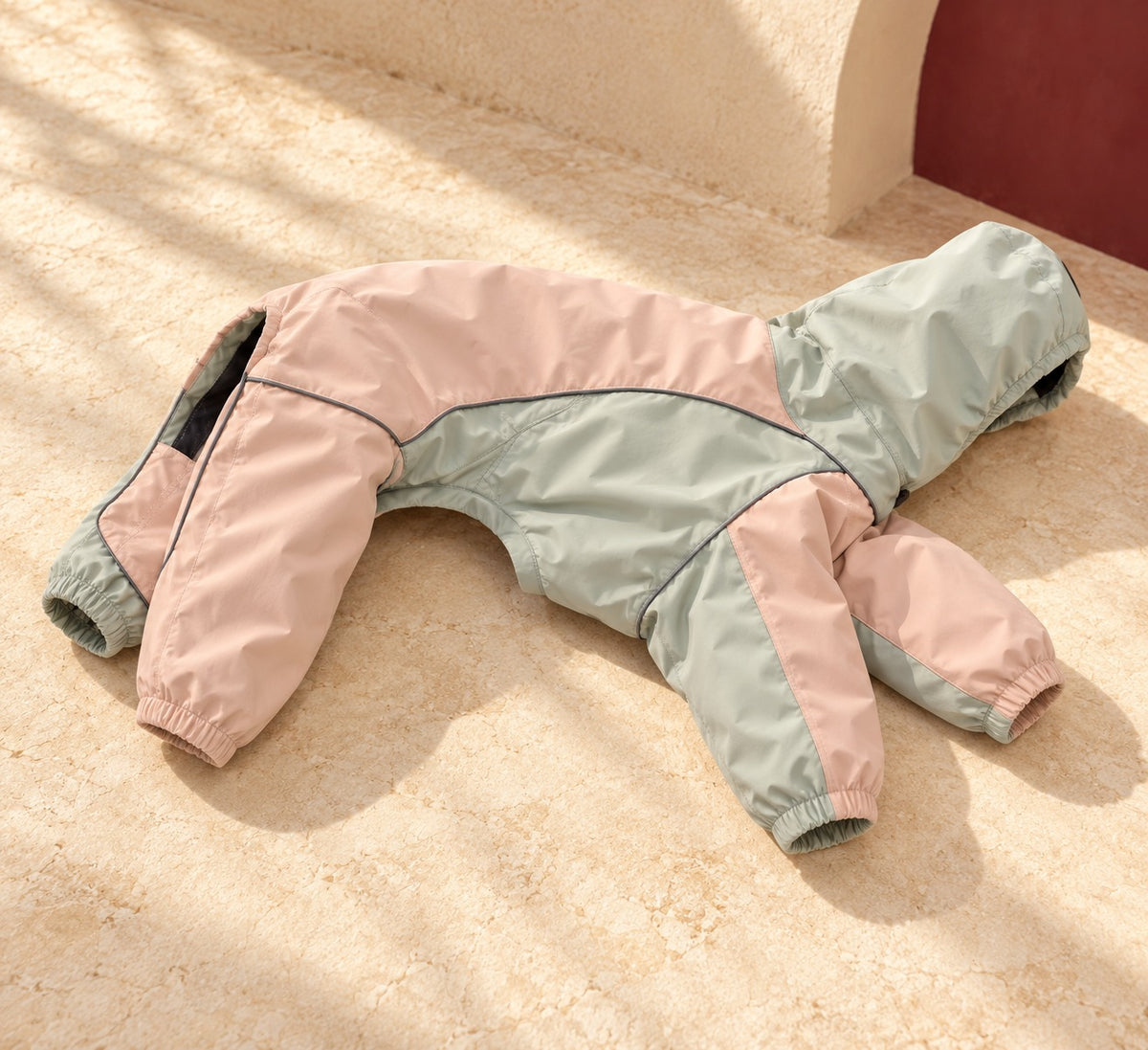 Panelled Four-Leg Iggy Winter Suit in Pink & Green, garment detail